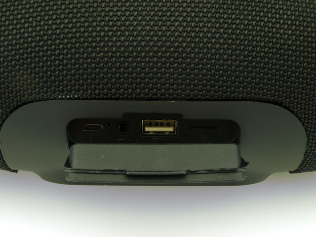 jbl booms box mini e10